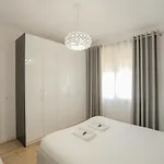 Apartman Miku Apartment-spectacular 1bd At Komuna E Parisit *