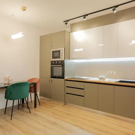 Miku Apartment-spectacular 1bd At Komuna E Parisit Appartamento Tirana