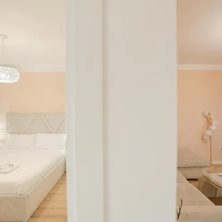 Apartment Miku Apartment-spectacular 1bd At Komuna E Parisit