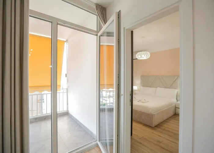 Miku Apartment-spectacular 1bd At Komuna E Parisit Tirana