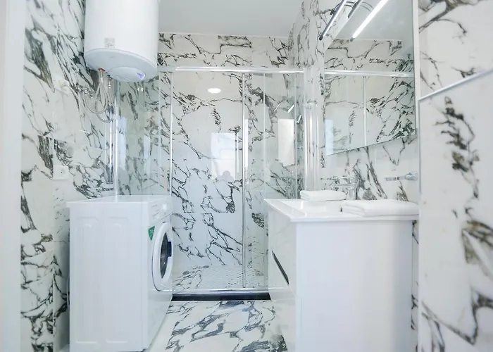 Appartamento Miku Apartment-spectacular 1bd At Komuna E Parisit