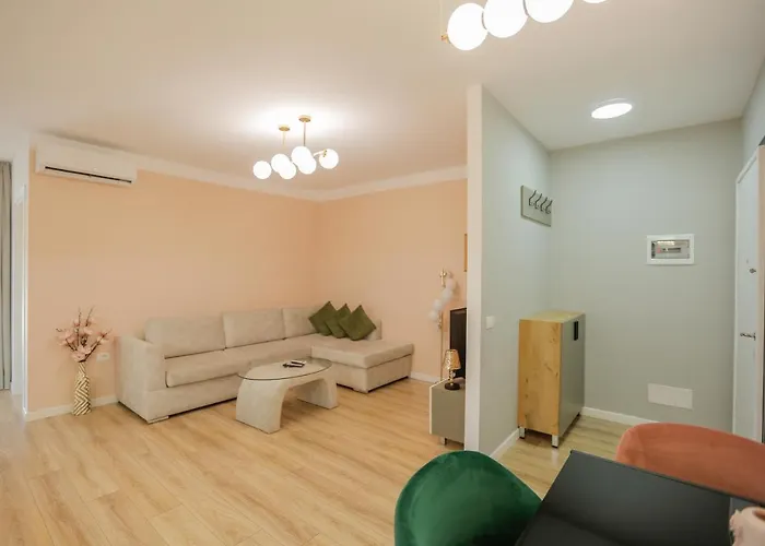 Appartamento Miku Apartment-spectacular 1bd At Komuna E Parisit *